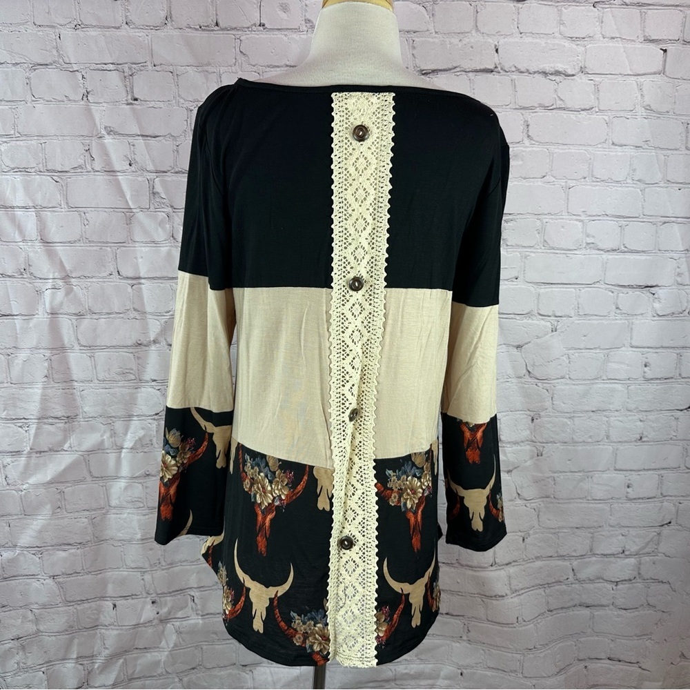 NWT lovely J boutique Womens Top tunic Bull Skull boho western colorblock - Picture 3 of 9